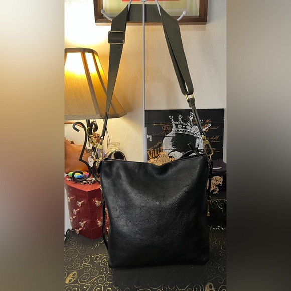 Fossil Black Pebble Leather Crossbody Hobo Shoulder bag w Guitar & Handle Strap - Picture 3 of 13